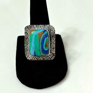 Beautiful Ring 💍 - size 7.5